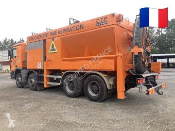 Camion aspirateur Mercedes