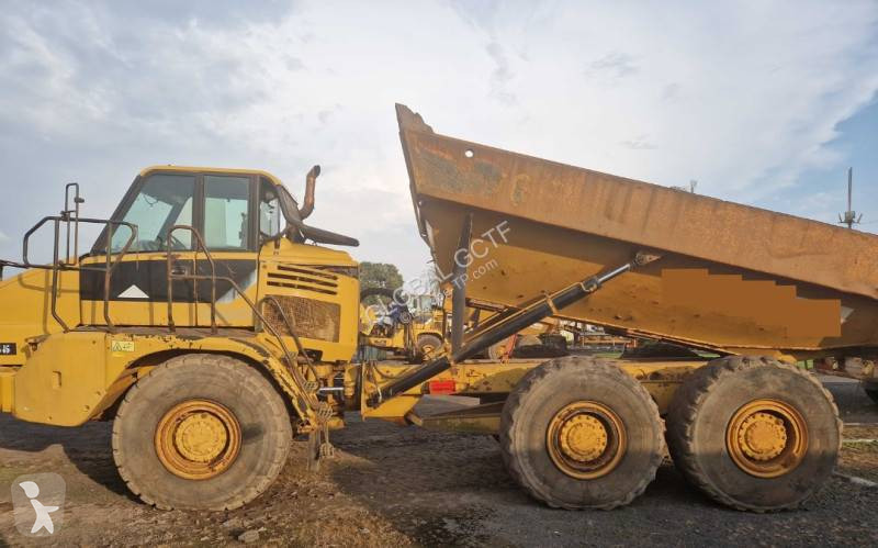 Dumper Caterpillar