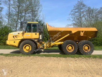 Sklápěčka Bell B 30 D AT 6x6