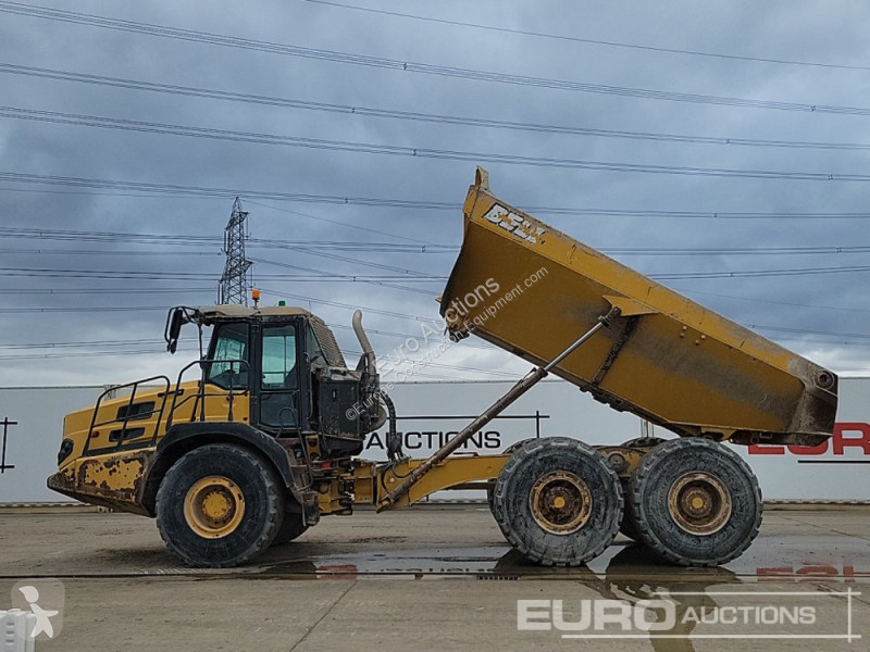 Basculantă Bell B30E