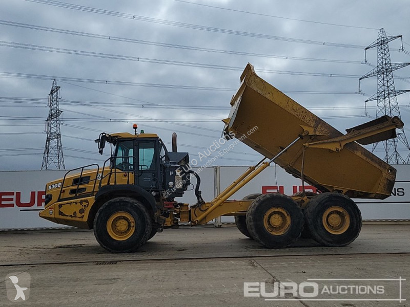 Basculantă Bell B30E