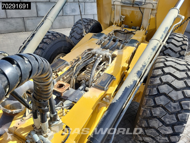 عربة قلابة Caterpillar C