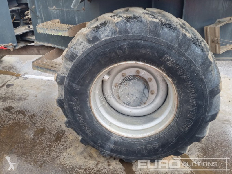 Basculantă  DW90
