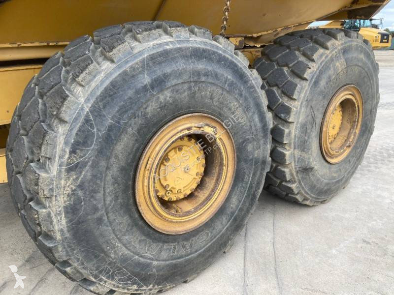 Dumper Caterpillar 745