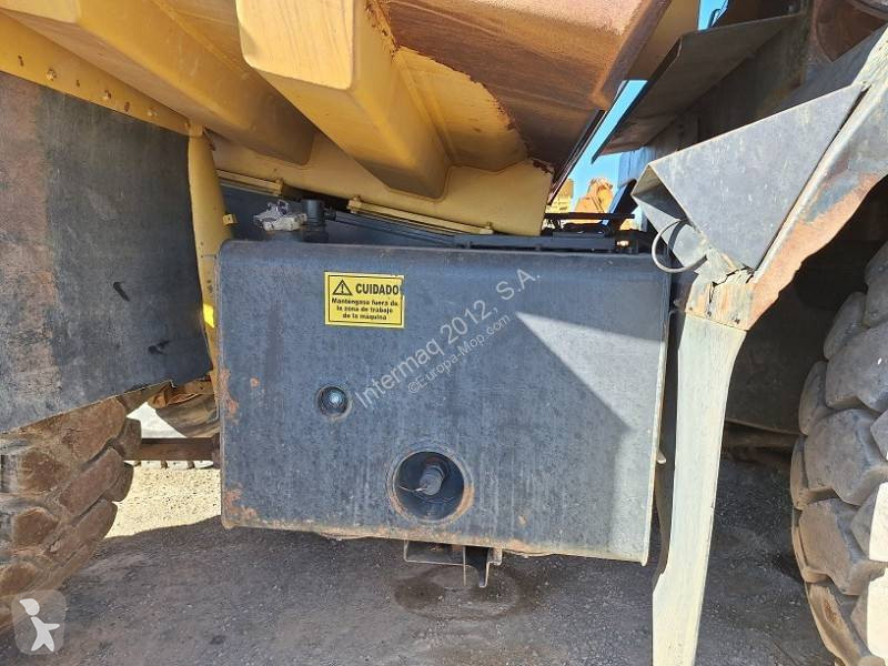 Sklápač Komatsu HD605-7EO