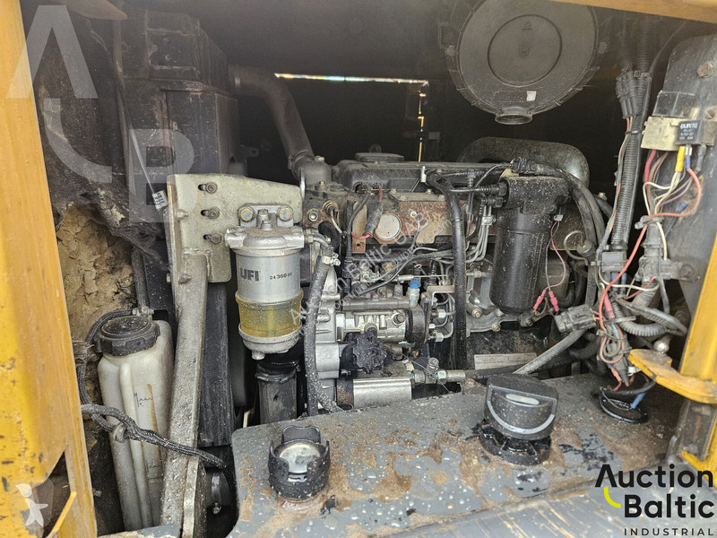 Sklápač Terex TA9