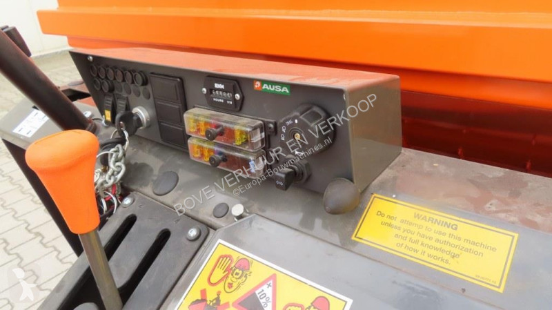 عربة قلابة Ausa D150RM