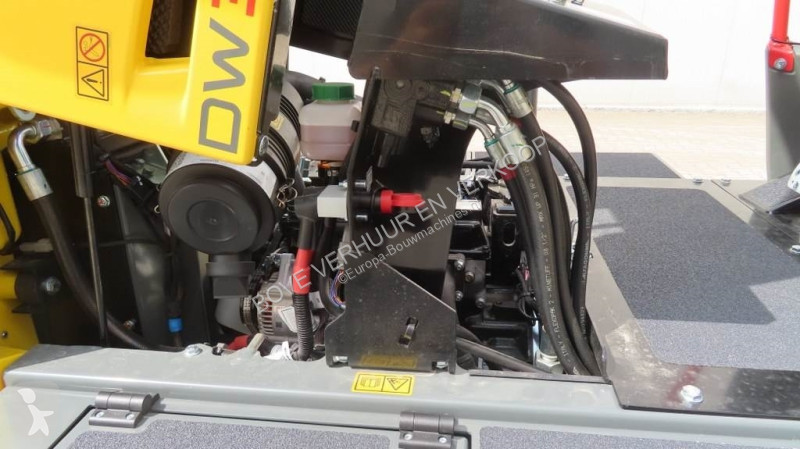 عربة قلابة Wacker Neuson DW30-2