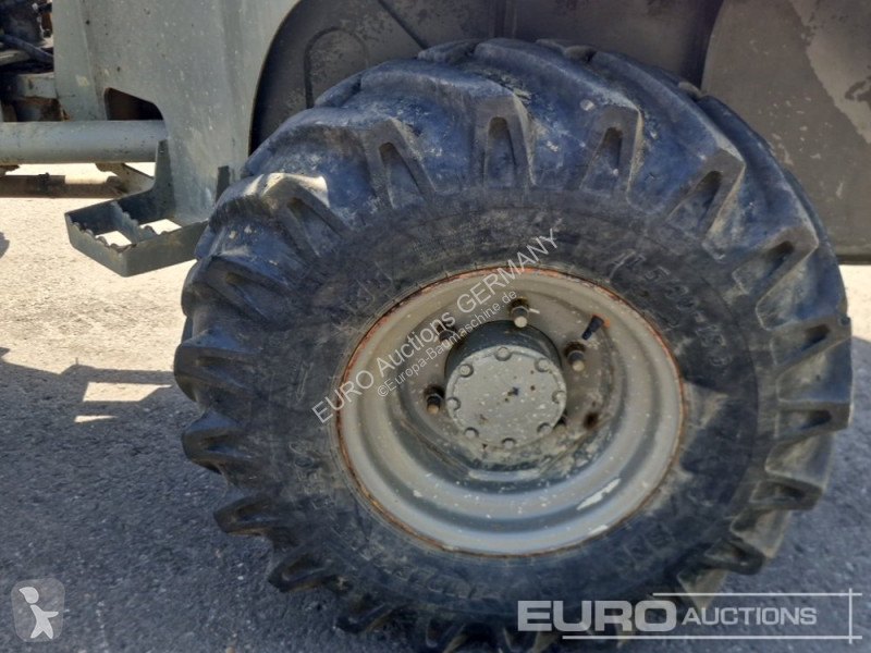 Sklápač Ausa D350 AHG