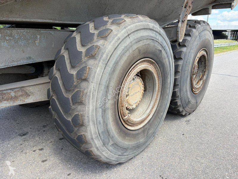 عربة قلابة Volvo