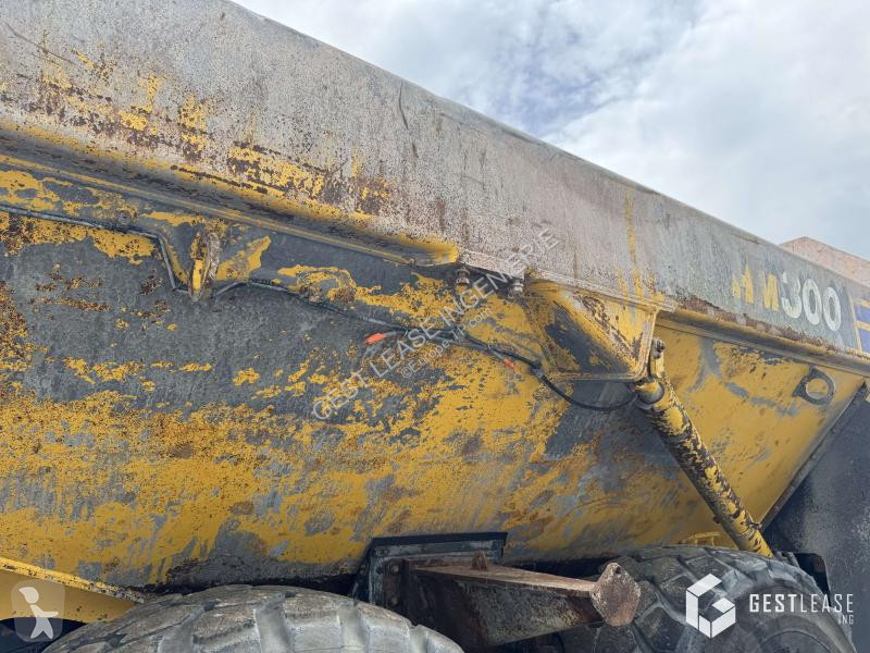 عربة قلابة Komatsu  HM300-5E0