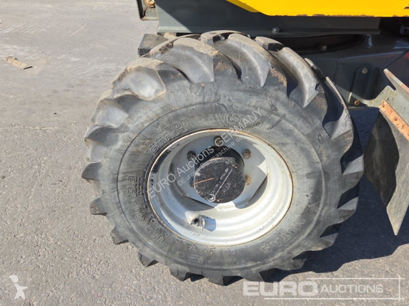 عربة قلابة Wacker Neuson DW30