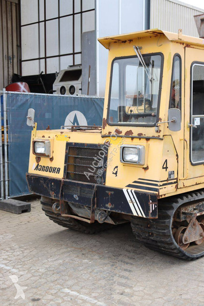 عربة قلابة Morooka MST-600 E