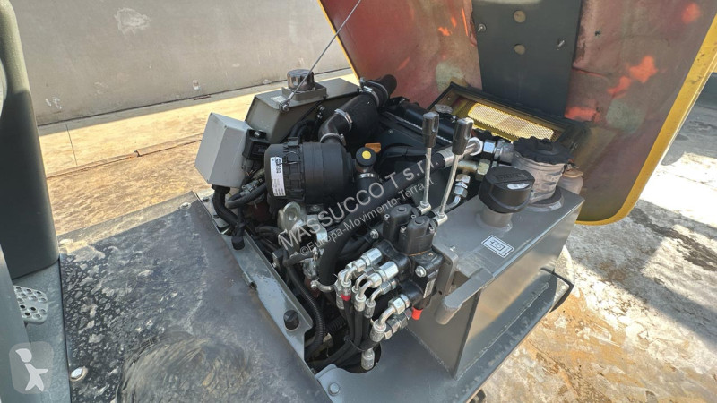 عربة قلابة Wacker Neuson 4X4