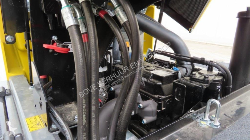 عربة قلابة Wacker Neuson DW30-2