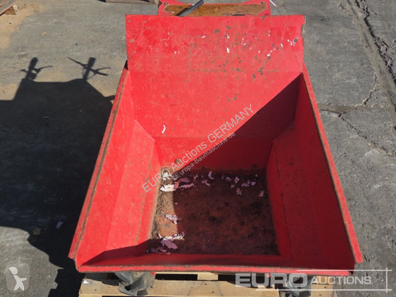 Tippvagn Altrad BMD18