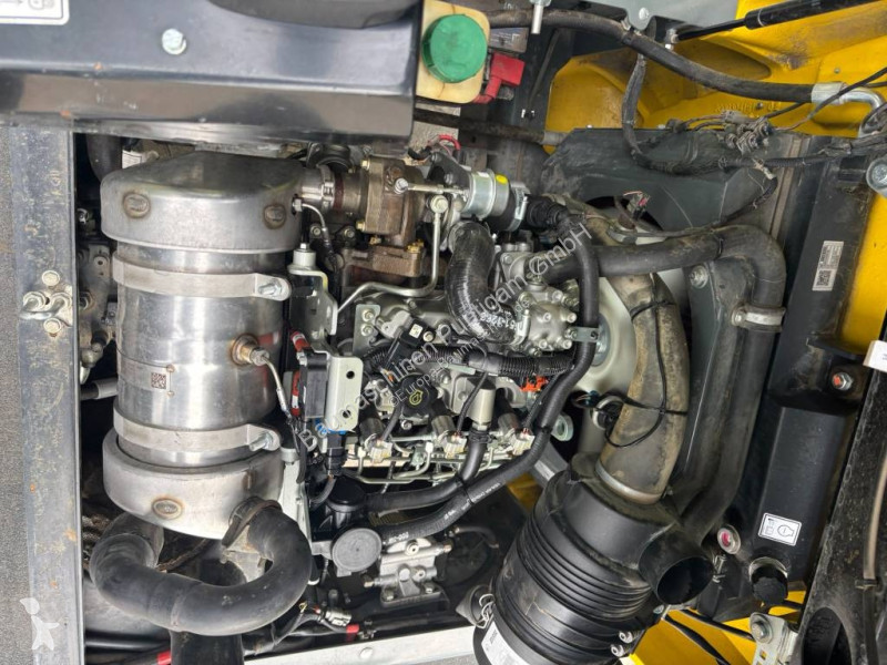 عربة قلابة Wacker Neuson DW 30