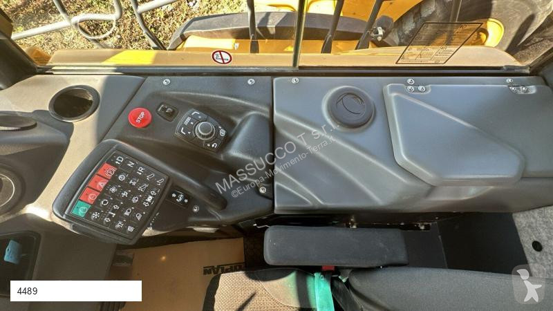 عربة قلابة Bell B50E 6X6