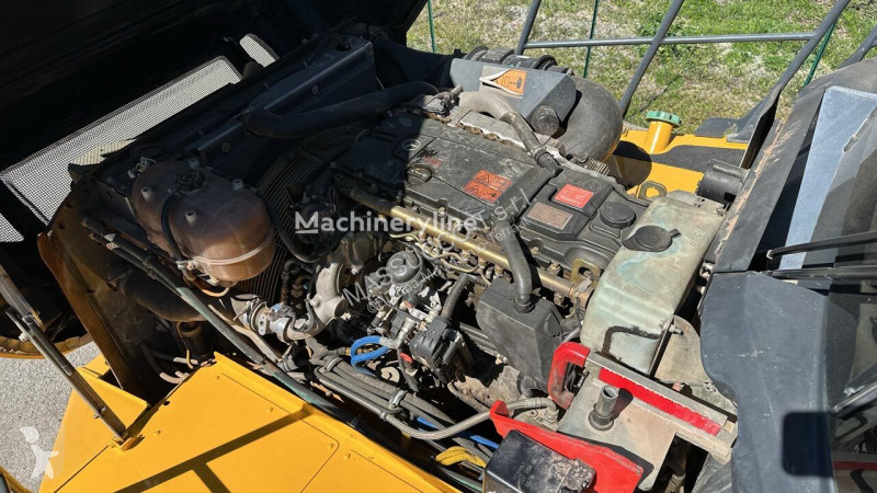 عربة قلابة Bell B30E 6x6