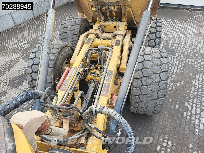 Dumper Caterpillar