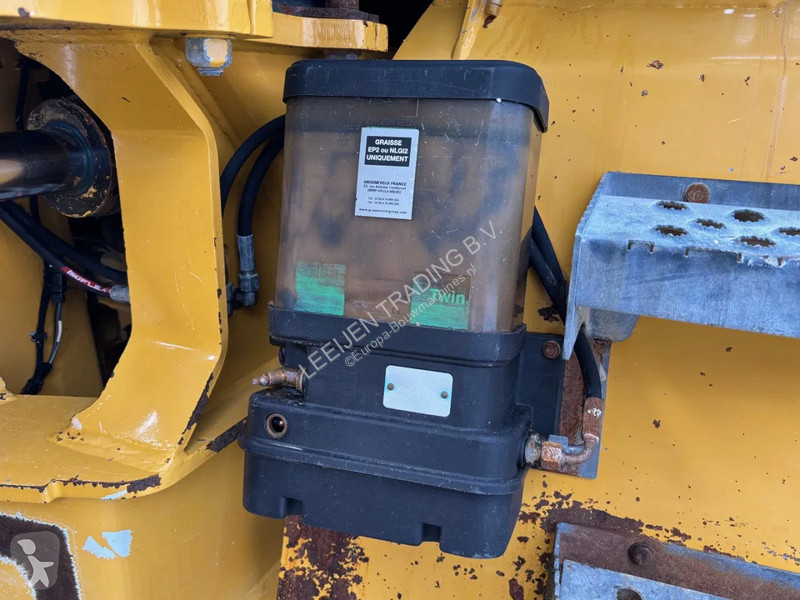 Dumper Bell 6x6 Articulated dumptruck, 2012 year