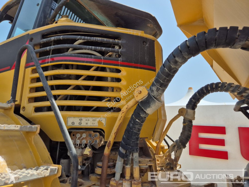 Basculantă Caterpillar 740