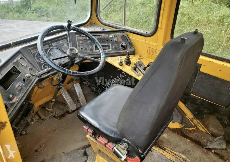 Sklápač Volvo