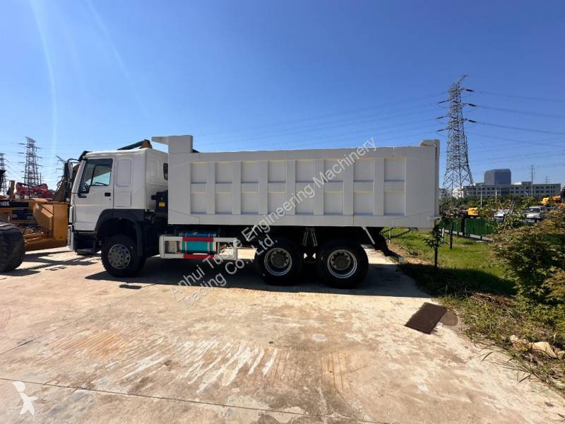 Sklápač Howo 6×4