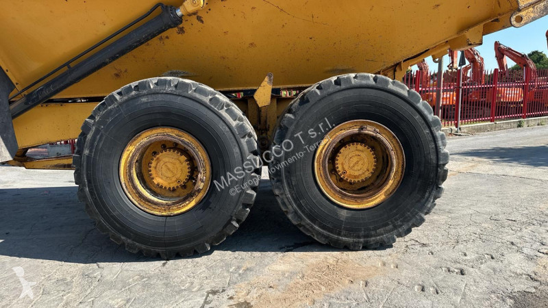 عربة قلابة Volvo 6X6