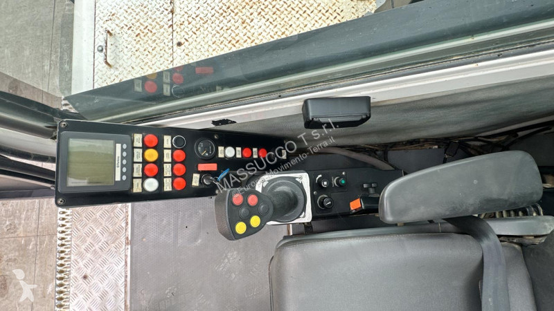Sklápač  MULETRAX 2500
