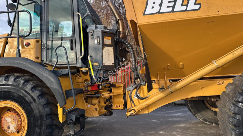 عربة قلابة Bell B25E 6x6