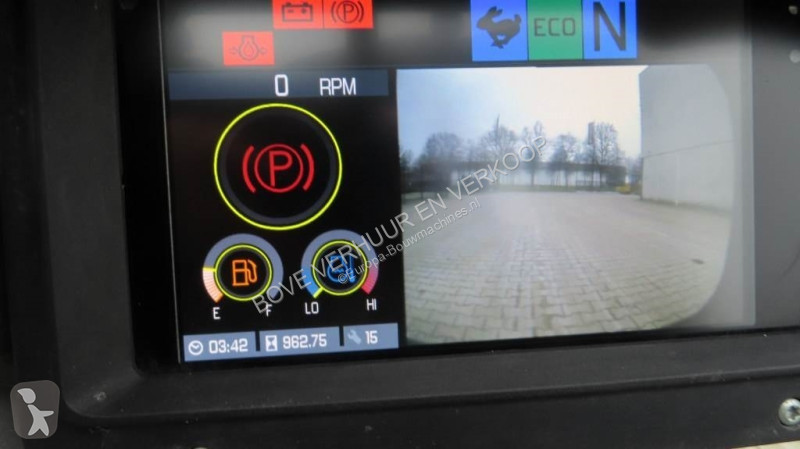 عربة قلابة Wacker Neuson DW60-2