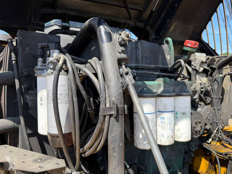عربة قلابة Volvo E