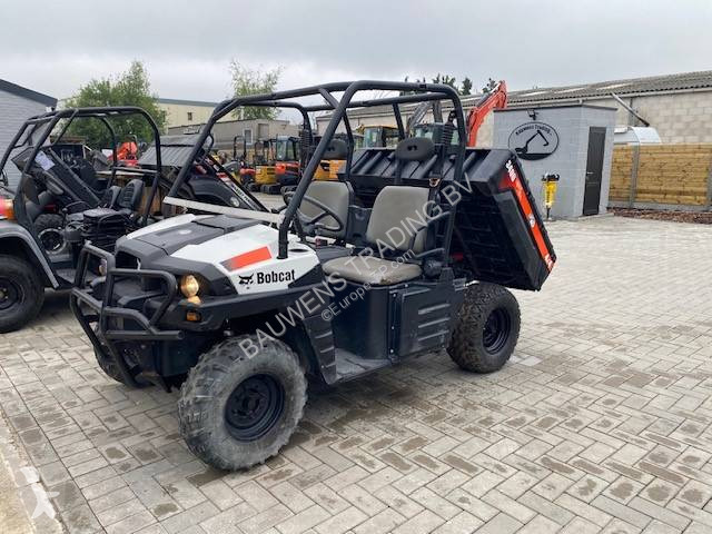 Sklápač Bobcat 3400 D