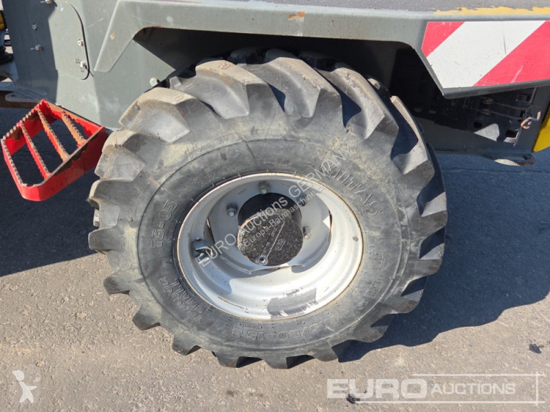 عربة قلابة Wacker Neuson DW30