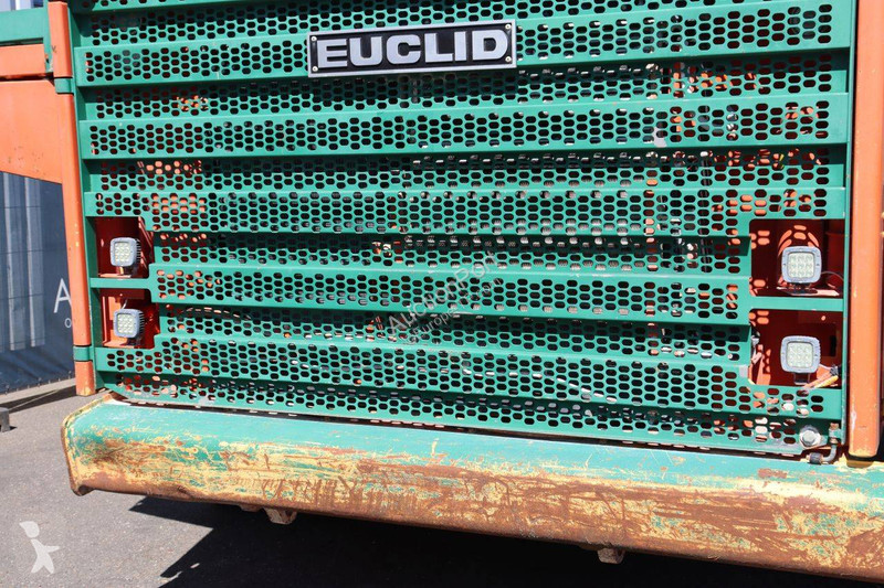 Дъмпер Euclid Hitachi