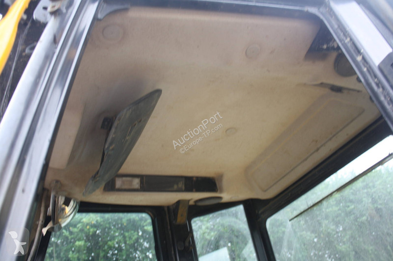 Tombereau JCB 7FT