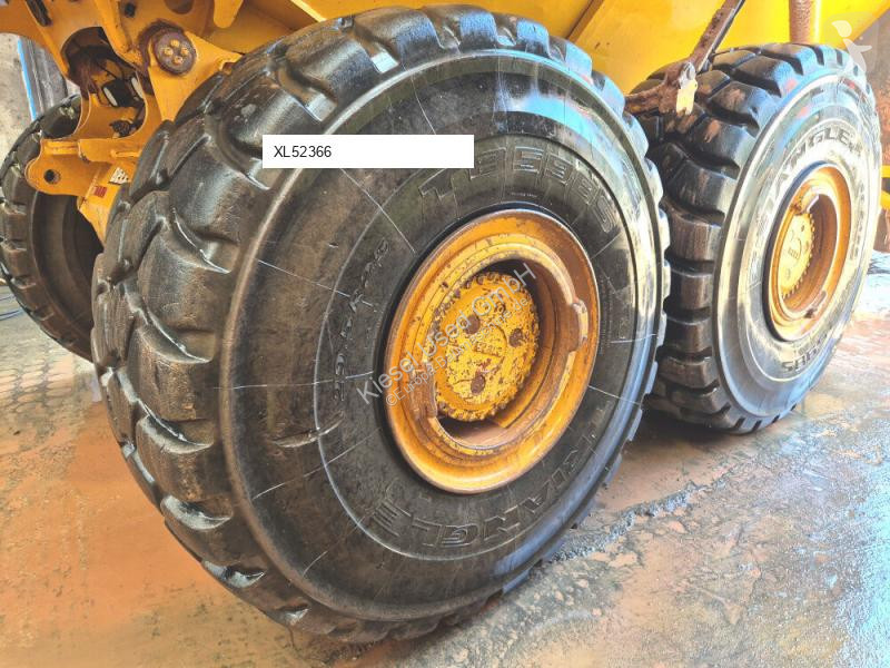 عربة قلابة Bell B45E