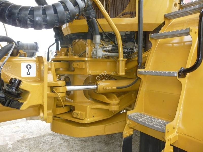 Tombereau Caterpillar 740B