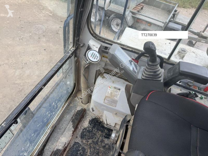 عربة قلابة Takeuchi TCR 50 Crawler Dumper