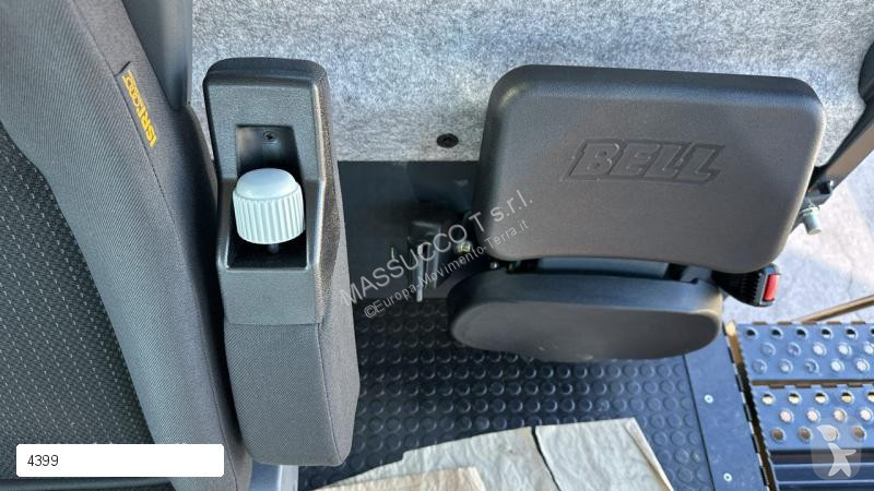 عربة قلابة Bell B30E 6X6