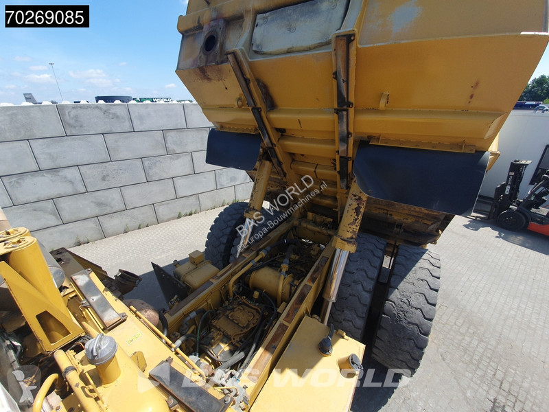 Dumper Caterpillar