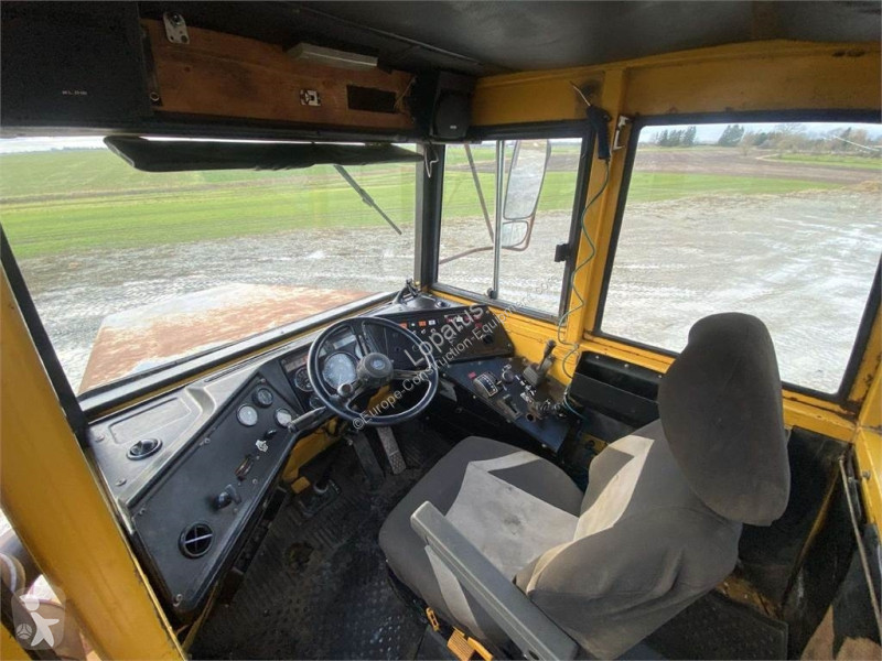 Basculantă Volvo Nr.4