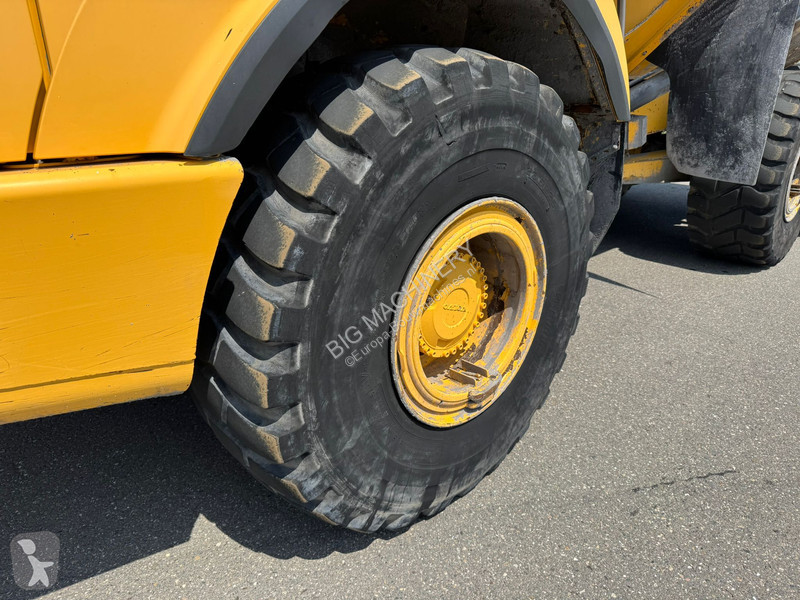 Basculantă Volvo