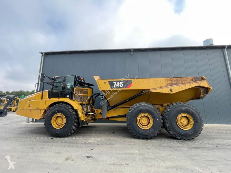 Sklápač Caterpillar 745 04A - New Tires