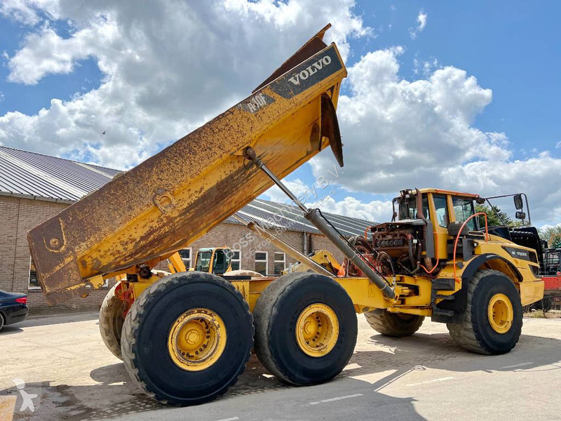 Dumper Volvo - Airco / Heated Seat / Camera