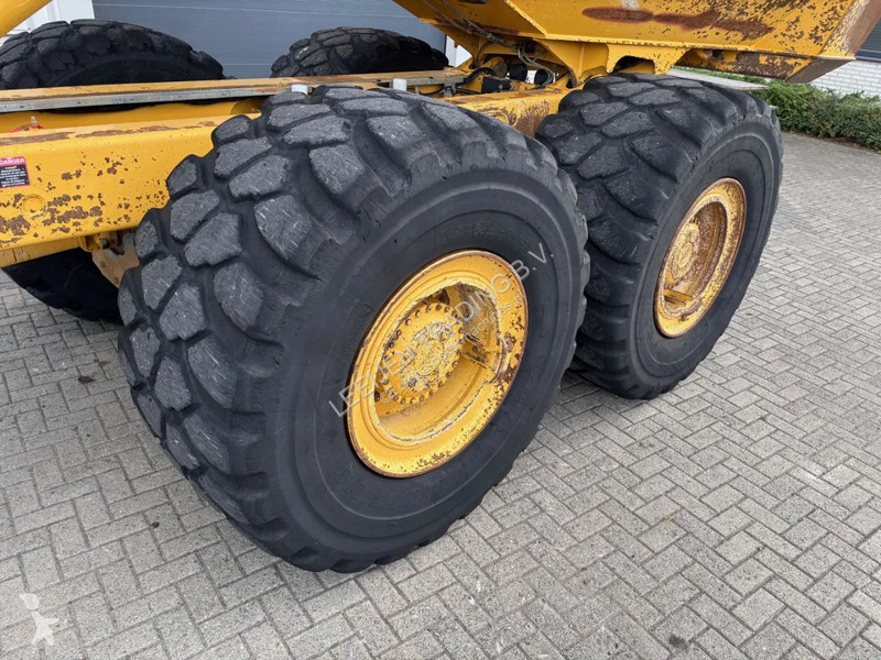 Dumper Bell 6x6 Articulated dumptruck, 2012 year