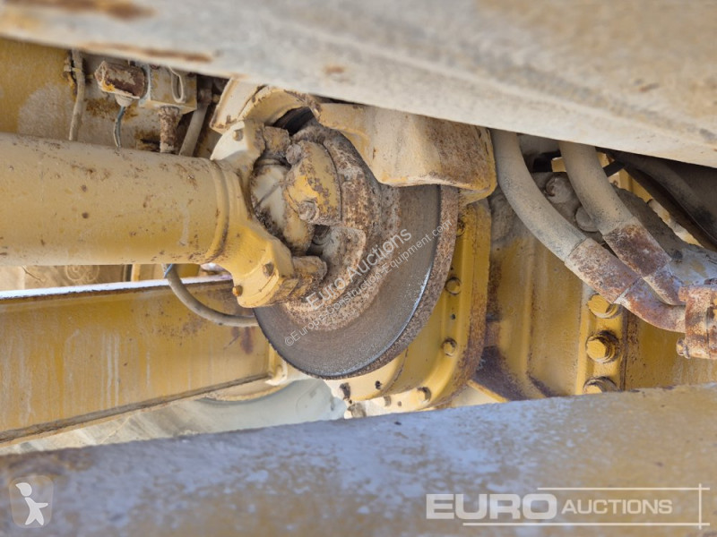 Basculantă Caterpillar 740