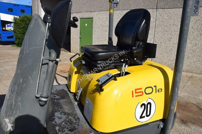 عربة قلابة Wacker Neuson Type D01-05 - Model