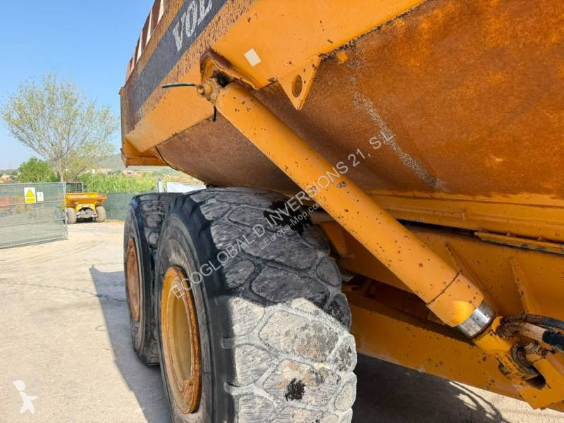 Tombereau Volvo